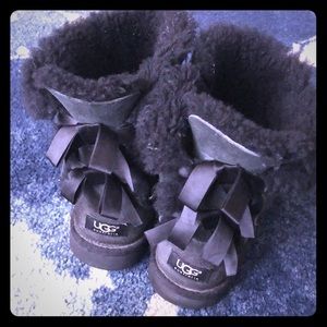 Black UGGS